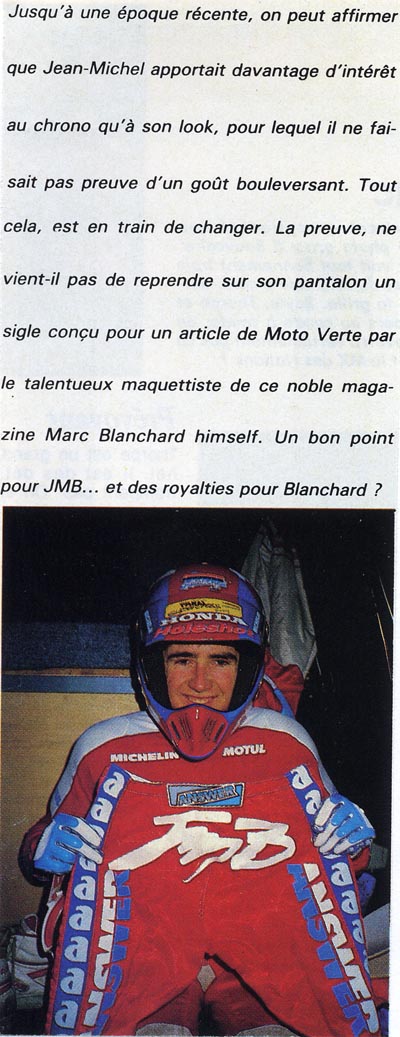 JMB porte sur son pantalon le sigle JMB signé Marc Blanchard