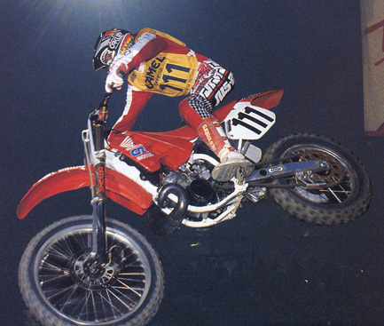 Jean-Michel Bayle lors de ce supercross de Bercy 1989