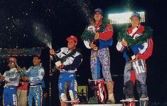 Première victoire de Jean-Michel lors d'un supercross International