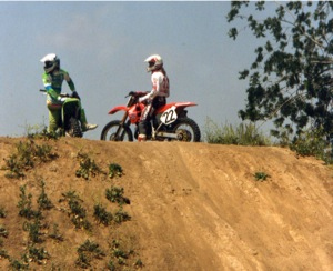 Jean-Michel Bayle en compagnie de Johnny O'Mara au terrrain de Simi Valley