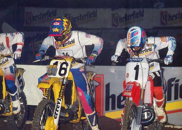 Stefan Everts, Larry Ward et JMB côte à côte pour le départ de la finale.