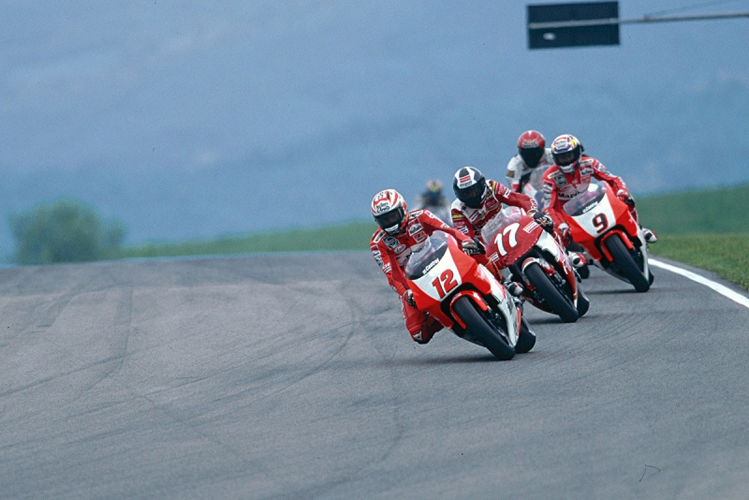 Jean-Michel Bayle devant Alberto Puig et Norifume Abe