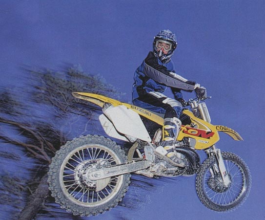 Jean-Michel teste la nouvelle RM 250 modèle 1999