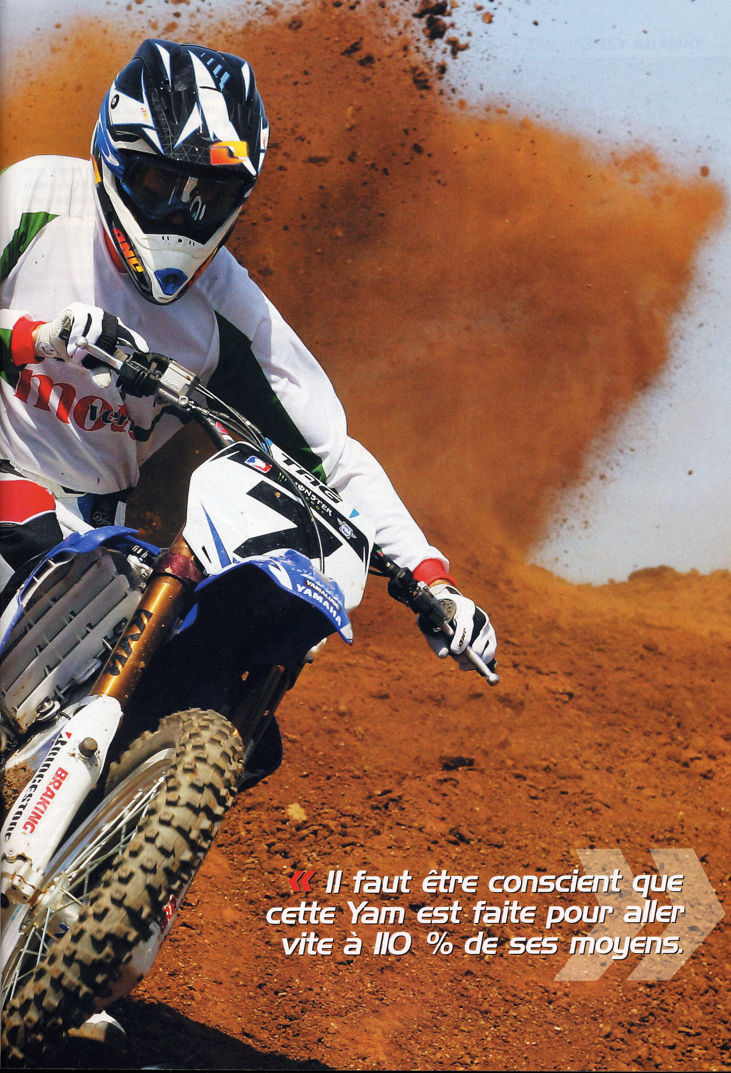 Jean-Michel Bayle teste la moto de James Stewart dans le magazine Moto Verte de Juillet, voilà la page 41