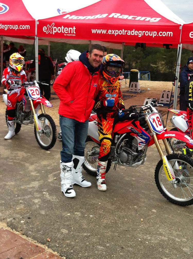 JMB et Viking Lindstrom lors de cette épreuve du championnat européen 150 CRF sur le circuit d'Albeida
