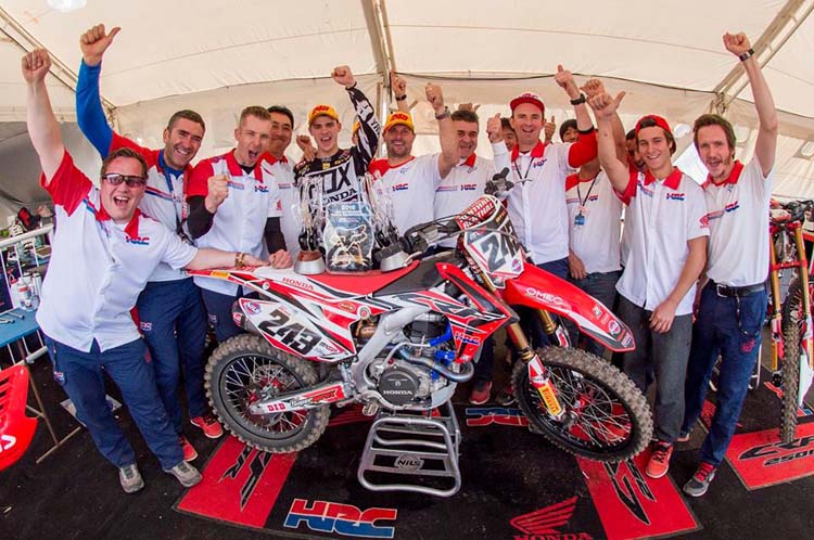 Team HRC heureux de la victoire de Tim Gasjer