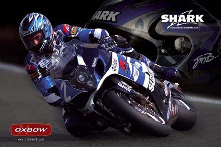 Une publcité pour Shark et Oxbow en 2002